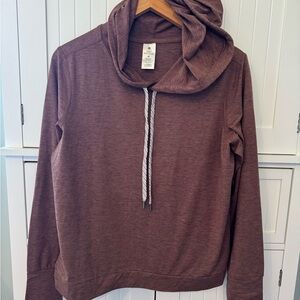 NWOT Rust Heather Hooded Pullover